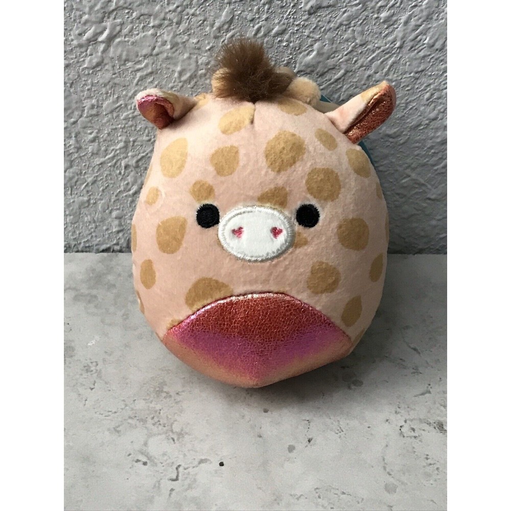 Squishmallows Zuni Giraffe Keychain Clip-On pink plush keychain